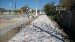 Тротуары благоустраивают в Апанасенковском округе